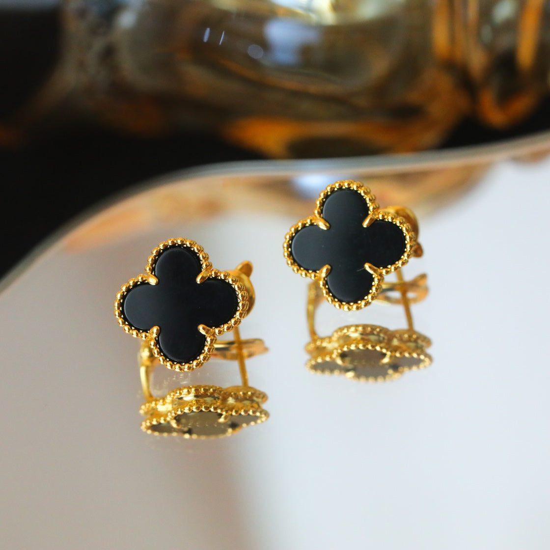 FKYB05- four-leaf clover stud earrings