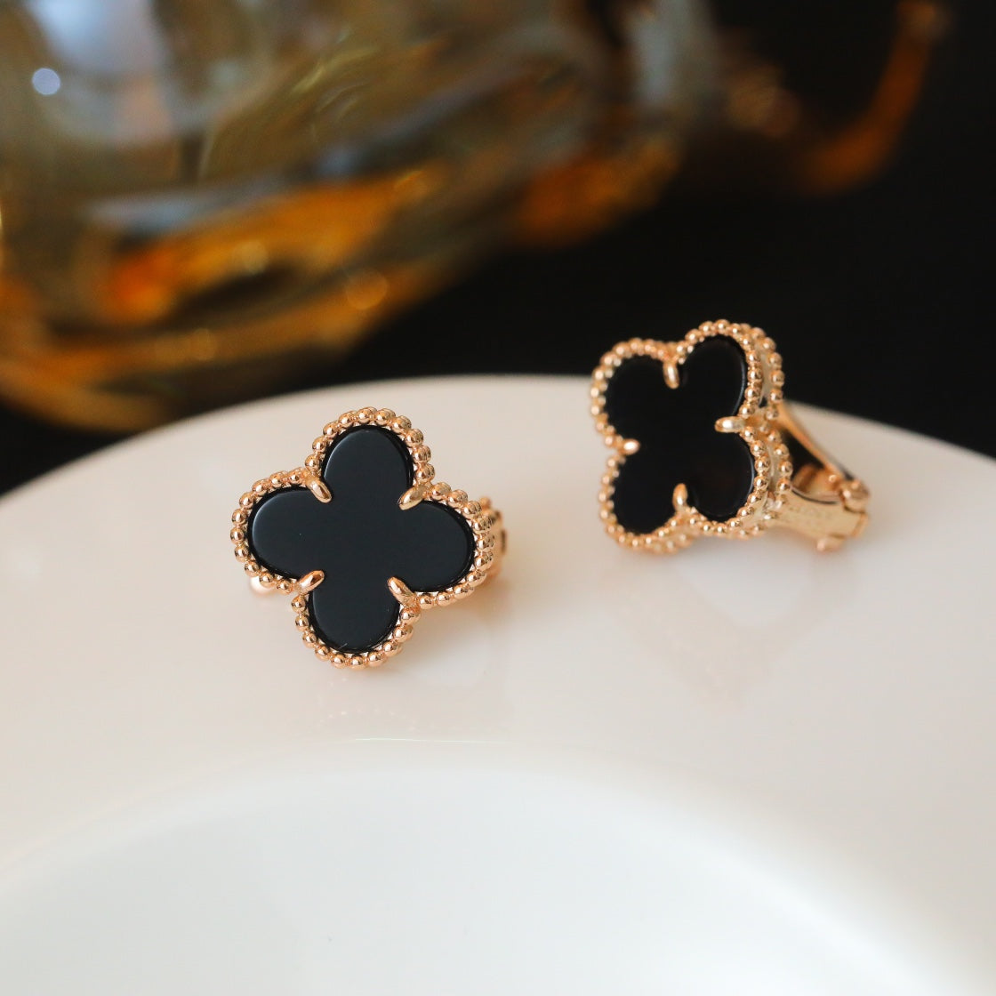 FKYB05- four-leaf clover stud earrings