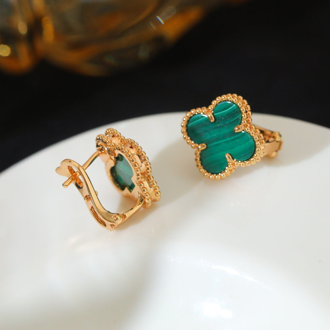 FKYB06- four-leaf clover stud earrings