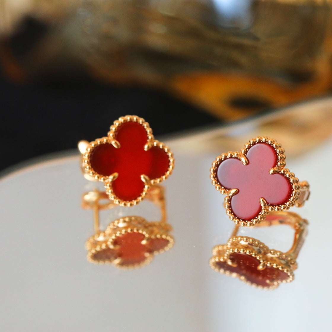 FKYB07- four-leaf clover stud earrings