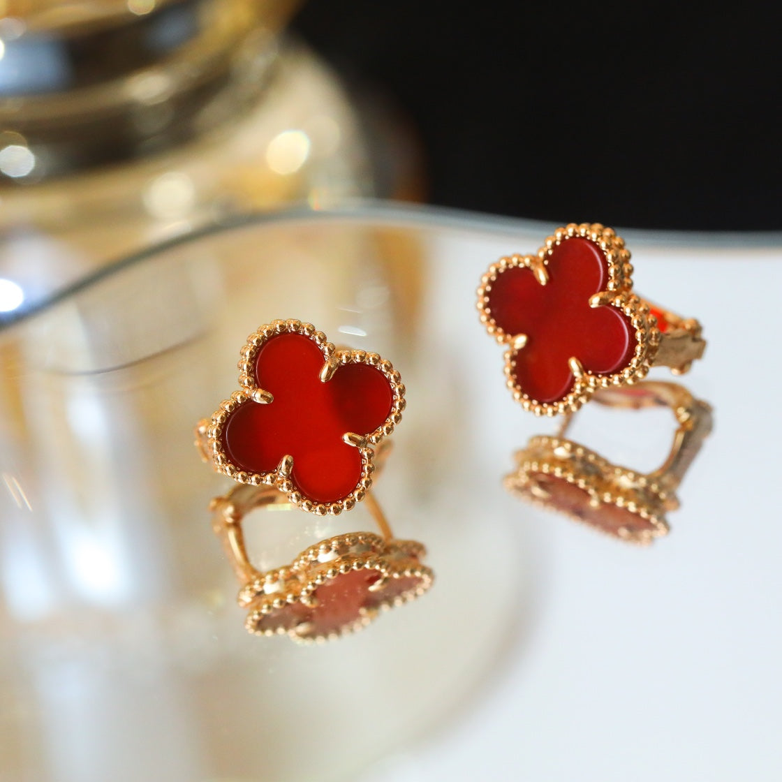 FKYB07- four-leaf clover stud earrings